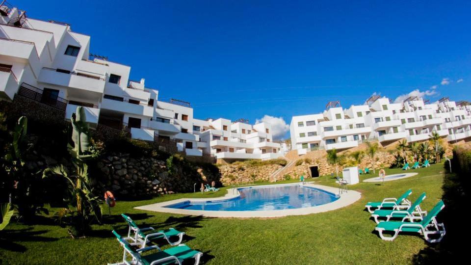 Andaluz Apartments Mar De Нерха Экстерьер фото