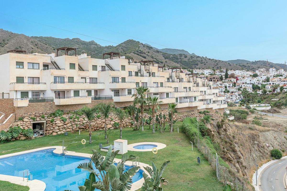 Andaluz Apartments Mar De Нерха Экстерьер фото