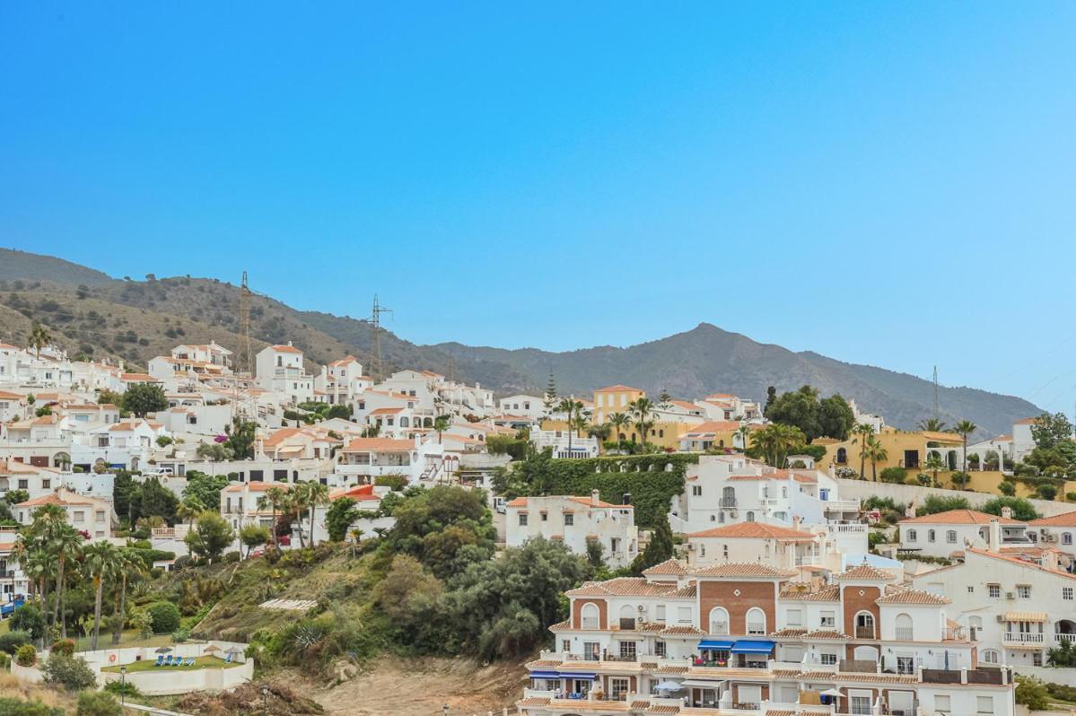 Andaluz Apartments Mar De Нерха Экстерьер фото