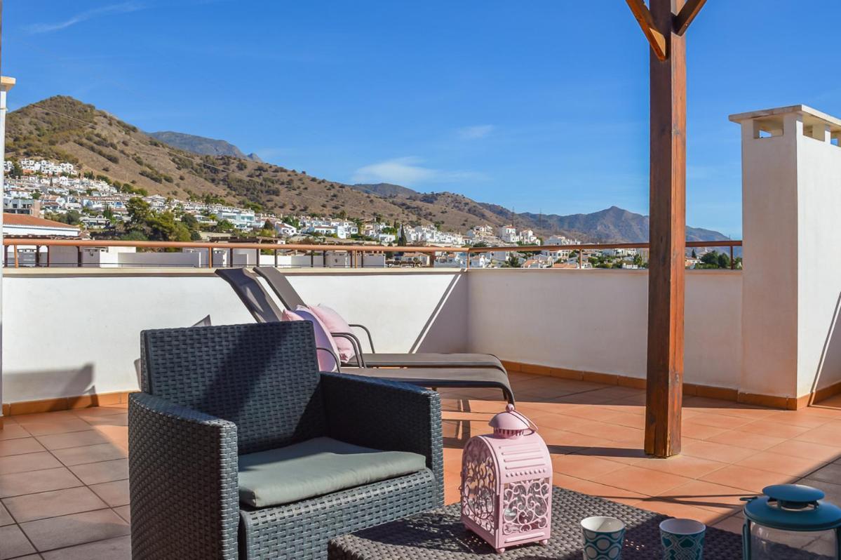 Andaluz Apartments Mar De Нерха Экстерьер фото