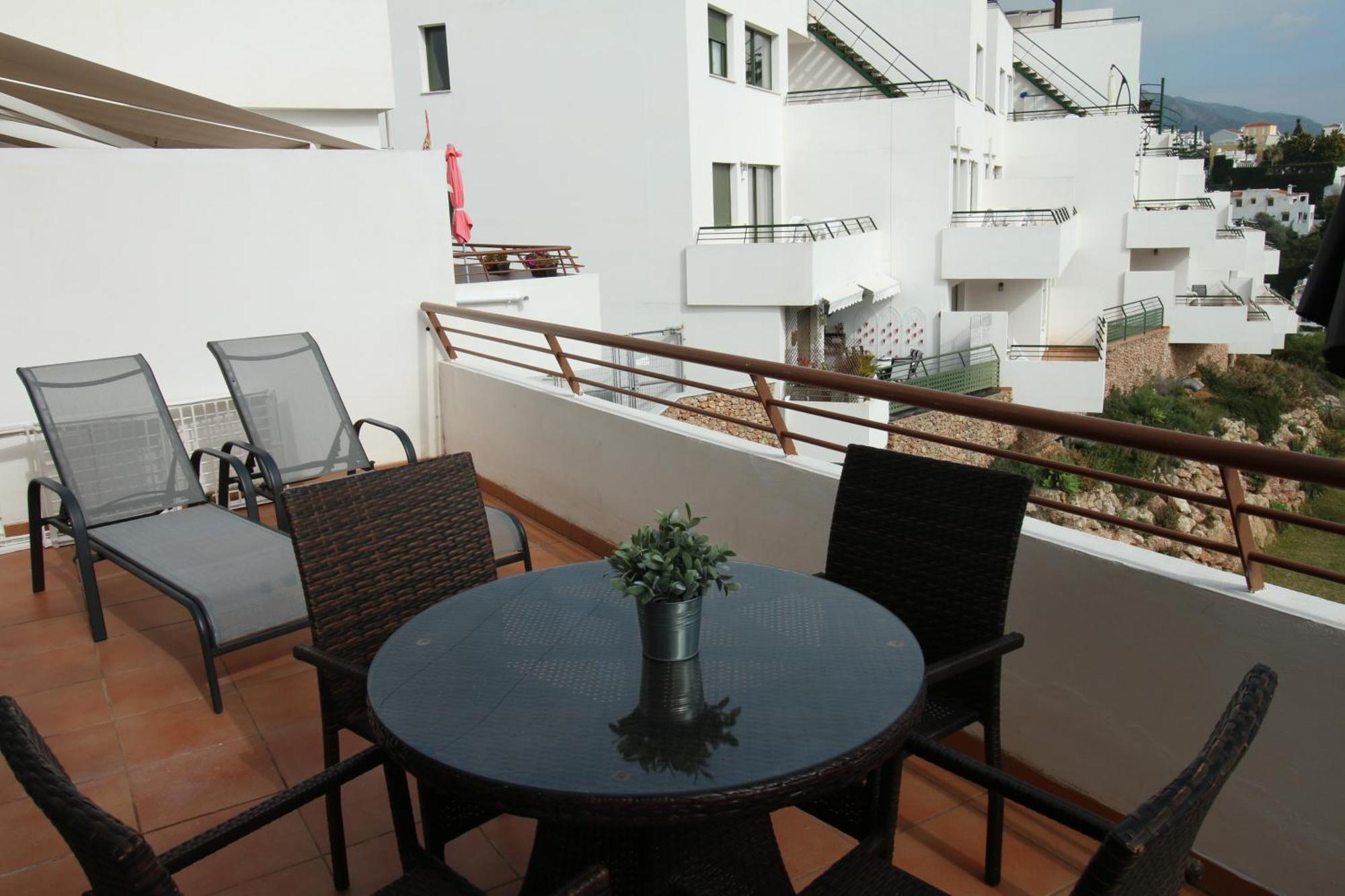 Andaluz Apartments Mar De Нерха Экстерьер фото